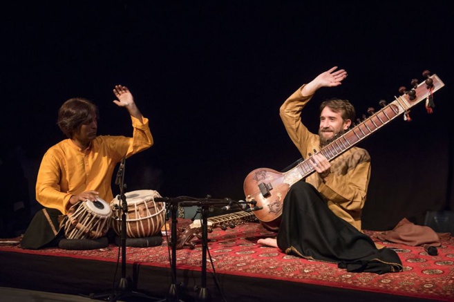 Concert de musique indienne au centre de Yoga Sivananda à Paris 